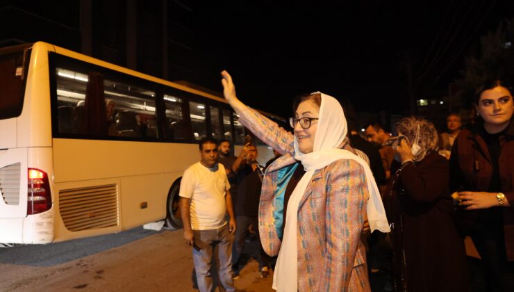 UMRE’YE GİDECEK İLK KAFİLE İÇİN UĞURLAMA TÖRENİ DÜZENLENDİ