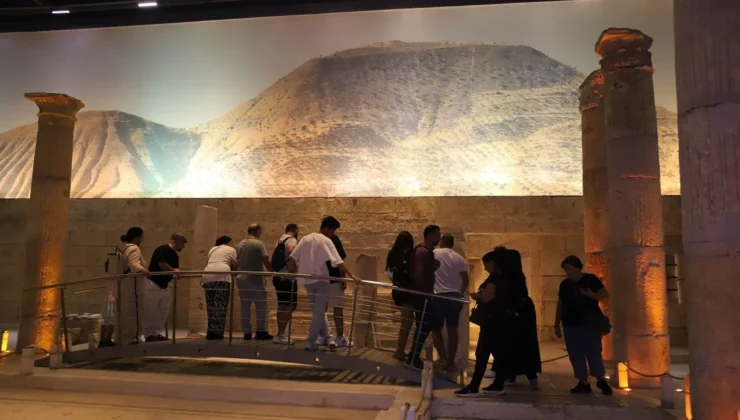 Gaziantep’te tarihi İpek Yolu üzerindeki Zeugma Mozaik Müzesi, 2025’in ilk 8 ayında yaklaşık 400 bin ziyaretçiyi ağırladı.