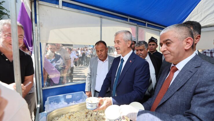 ŞAHİNBEY BELEDİYESİ AHİLİK HAFTASINI PİLAV DAĞITARAK KUTLADI