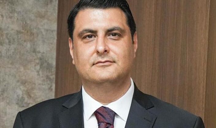 BAŞKAN YILMAZ’DAN ÜNİVERSİTELİ ÖĞRENCİLERE BURS MÜJDESİ