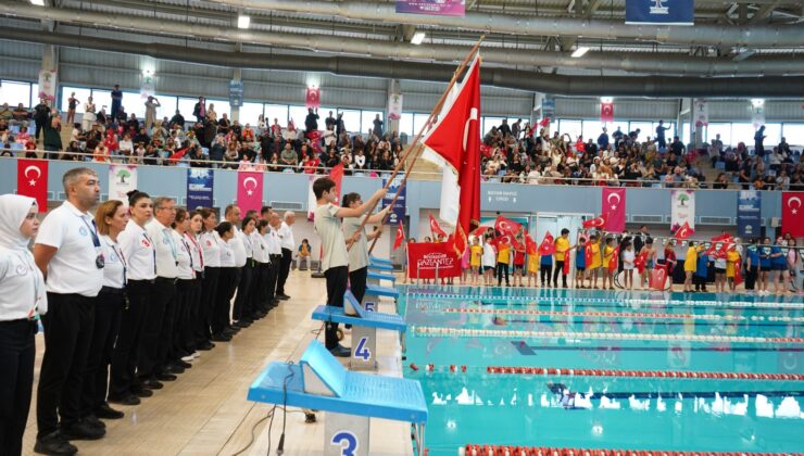 ŞEHİTKAMİL’DE, KULAÇLAR CUMHURİYET İÇİN ATILDI  431 SPORCU, CUMHURİYET KUPASI İÇİN YARIŞTI