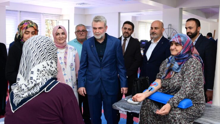 Başkan Görgel: “Yaşlılarımıza Yönelik Hizmetlerimizi Artırarak Sürdürüyoruz”