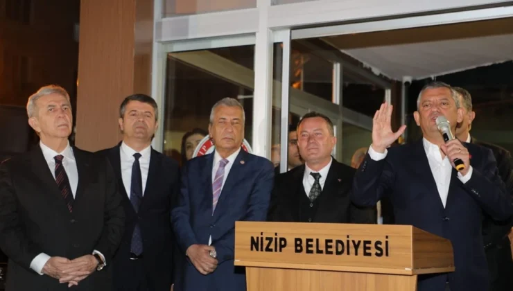 Özgür Özel’den Nizip Belediye Başkanı Doğan’a övgü ‘Olmaz’ denileni başardı