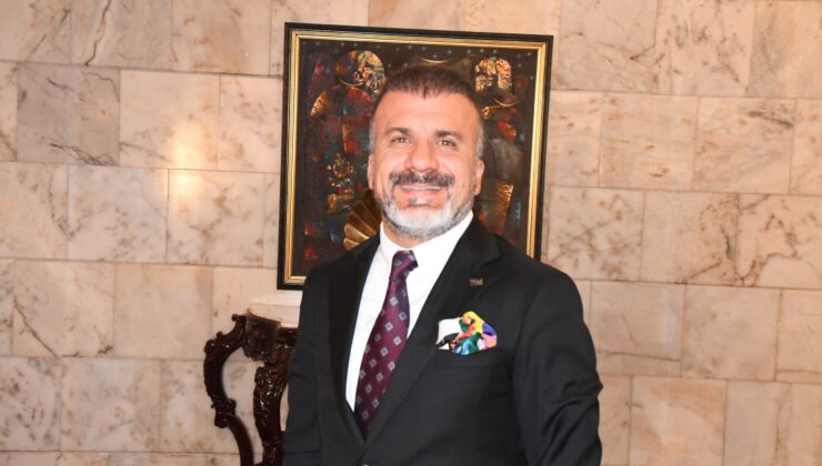 Kadooğlu’ndan 24 Kasım Öğretmenler Günü Mesajı: “Kalkınmanın yolu nitelikli eğitimden geçiyor”