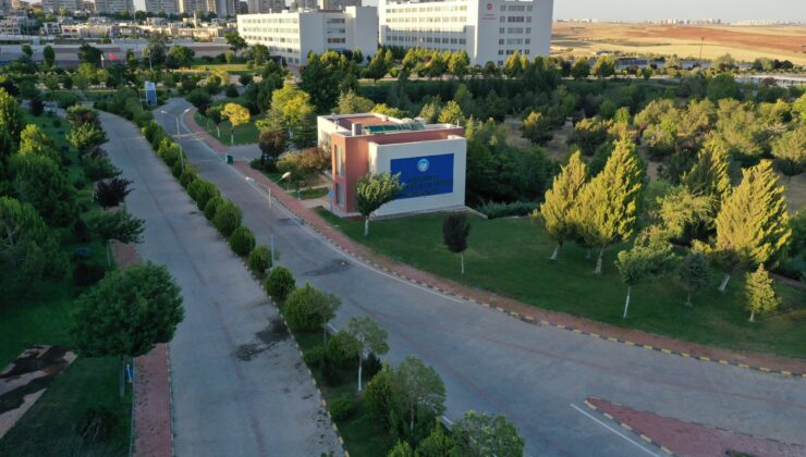 GİBTÜ uluslararası bilim camiasında adından söz ettirmeye devam ediyor  ICEEECS 2025 başarıyla tamamlandı