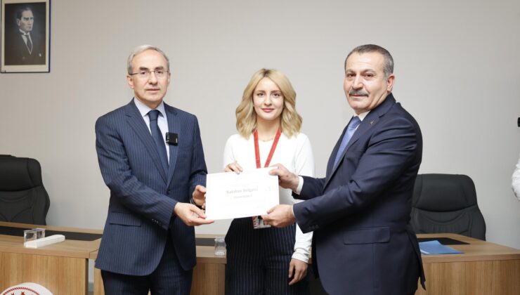 “Aile Yılı’nda Birlik, Dayanışma ve Güçlü İletişim: Havalimanı Çalışanlarına Anlamlı Eğitim”