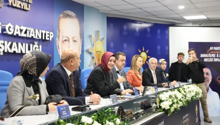 AK Parti Gaziantep teşkilatı, Kasım ayı Daraltılmış İl Danışma Meclisi toplantısını yoğun katılımla gerçekleştirdi.