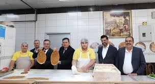Antep Lahmacunu tescilli tarifiyle pişirilerek tanıtıldı