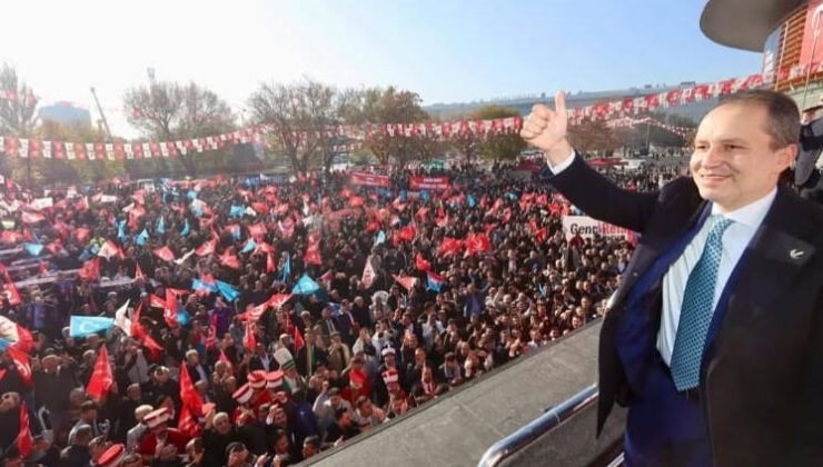 Yeniden Refah Partisi’nden coşkulu kurultay