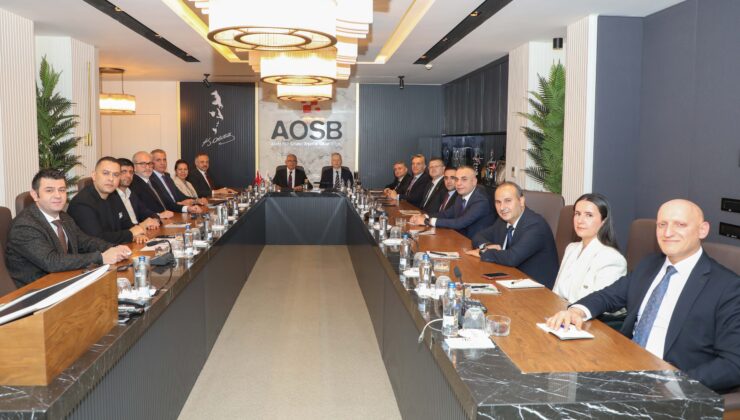 TİCARET BAKAN YARDIMCISI AĞAR VE EKİBİ AOSB’DE