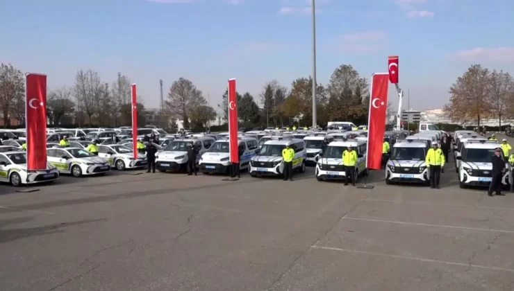 Gaziantep’te emniyet ve jandarmaya 210 yeni araç teslim edildi