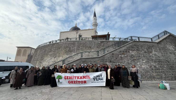 ŞEHİTKAMİL’DE KÜLTÜR TURLARI 2025’E DAMGA VURDU  GEZİ PROGRAMLARINA BİNLERCE KİŞİ KATILDI