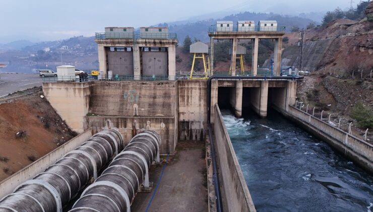 GAZİANTEP BÜYÜKŞEHİR İLE DSİ İŞ BİRLİĞİNDE İSLAHİYE OVASI BEREKETE KAVUŞUYOR