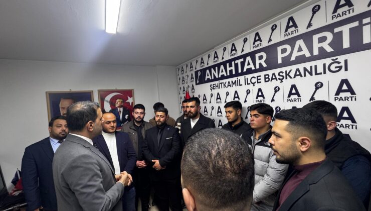 Şehitkamil’de Anahtar Parti’den Gövde Gösterisi