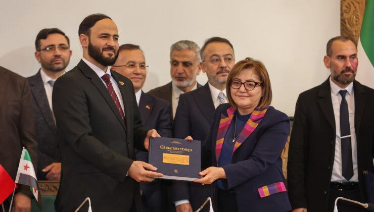 GAZİANTEP BÜYÜKŞEHİR’DEN HALEP’E YEŞİL ALAN VE ULAŞIM DESTEĞİ