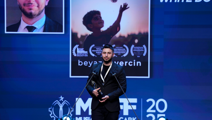 Hasan Kalyoncu Üniversitesi Mezunu ve Yüksek Lisans Öğrencisi Berkay Ellek’in Yapay Zekâ ile Ürettiği “Sultan’ın Taşı” Filmi Berlin’de Türkiye’yi Temsil Edecek