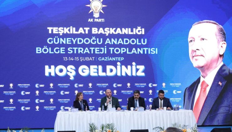 AK PARTİ’DEN GAZİANTEP’TE STRATEJİ ZİRVESİ: “ORTAYA KOYACAĞIMIZ İRADE YÜZ YILLARI ŞEKİLLENDİREBİLİR”