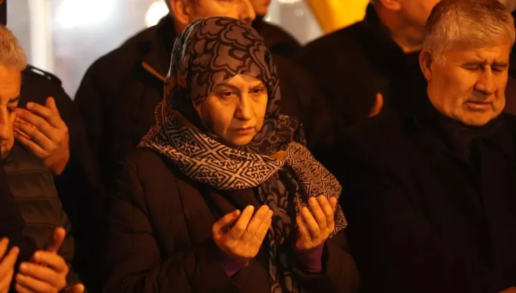 Gaziantep’te Deprem Şehitleri Anıldı