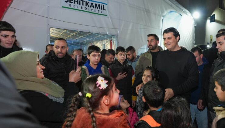 ŞEHİTKAMİL’DE İFTAR SOFRALARI GÖNÜLLERİ BİRLEŞTİRİYOR