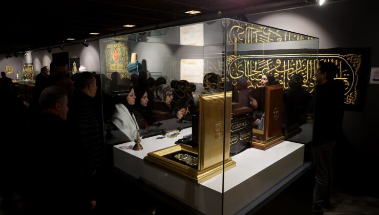 MUKADDES EMANETLER, GAZİANTEP BÜYÜKŞEHİR EV SAHİPLİĞİNDE VATANDAŞLARLA BULUŞUYOR