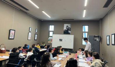 ŞEHİTKAMİL SANAT AKADEMİSİ’NDE EĞİTİMLER BAŞLADI    SANATIN HER DALI ŞEHİTKAMİL’DE HAYAT BULUYOR