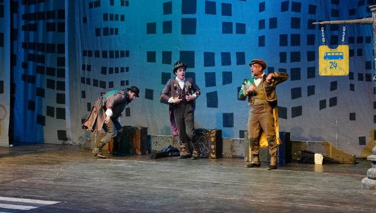 ŞEHİTKAMİL’DE 4. ÇOCUK TİYATROSU GÜNLERİ BAŞLADI  TİYATRO ŞÖLENİ 12 GÜN SÜRECEK