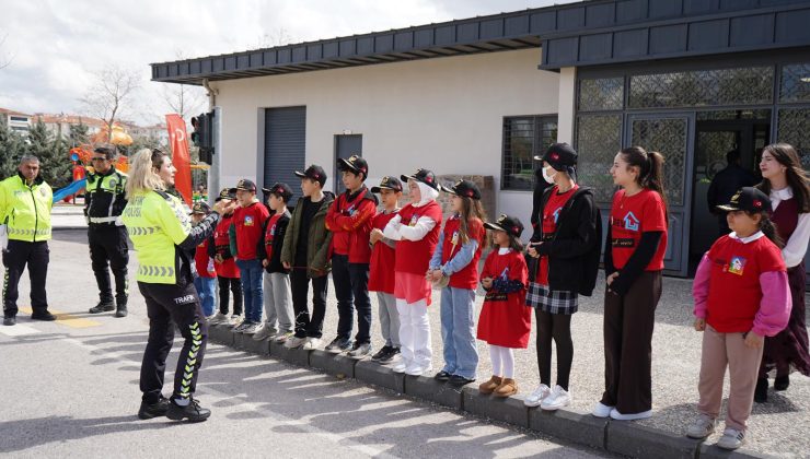 ŞEHİTKAMİL BELEDİYESİ’NDEN POLİS HAFTASI’NDA ANLAMLI  ORGANİZASYON