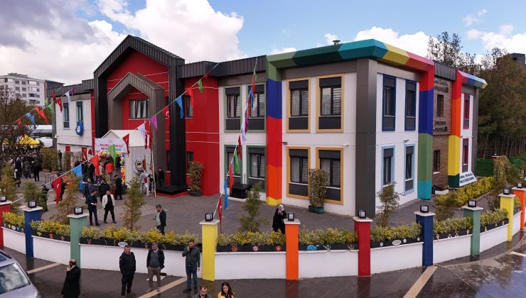 BAKAN TEKİN’İN KATILIMIYLA FATMA-MERAL-BEYHAN USLU KREŞİ AÇILDI