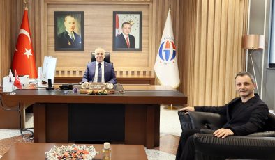 GAÜN REKTÖRÜ DOĞAN, TÜBİTAK 2219 BURSU KAZANAN DOÇ. DR. UÇUK’U  KABUL ETTİ