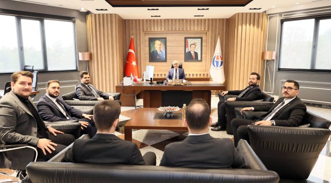 GAÜN’DE GENÇ MÜSİAD GAZİANTEP YÖNETİMİ İLE İŞ BİRLİĞİ GÖRÜŞMESİ