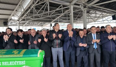 İYİ Parti Gaziantep İl Başkanlığı Sedat Çevik’i Acı Gününde Yalnız Bırakmadı!