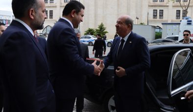 KKTC ESKİ CUMHURBAŞKANI TATAR’DAN ŞANLIURFA BÜYÜKŞEHİR BELEDİYESİ’NE ZİYARET