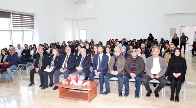 GAÜN’DE MİMAR SİNAN’I ANLAMAK KONFERANSI DÜZENLENDİ