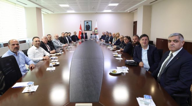 İNŞAAT SEKTÖRÜNÜN GÜNCEL DURUMU VE GELECEK BEKLENTİLERİ GSO’DA DEĞERLENDİRİLDİ