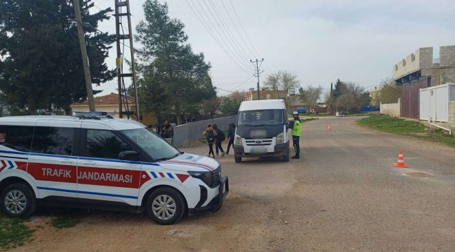 GAZİANTEP JANDARMADAN HUZURLU OKUL ÖNLERİ VE HUZURLU SOKAKLAR UYGULAMASI