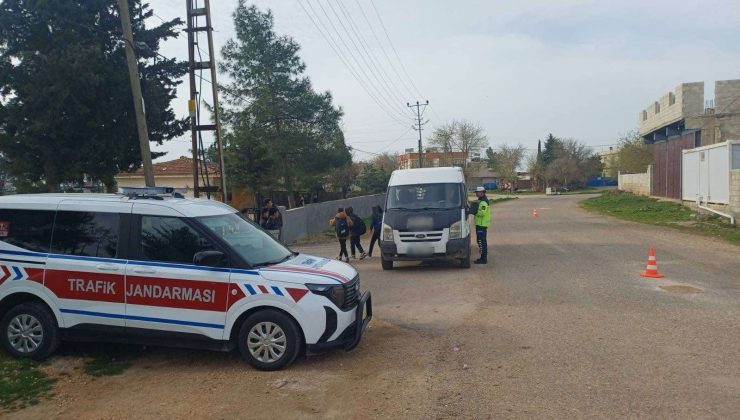 GAZİANTEP JANDARMADAN HUZURLU OKUL ÖNLERİ VE HUZURLU SOKAKLAR UYGULAMASI