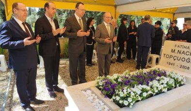 Gaziantep in duayen sanayicilerinden Naci Topçuoğlu Mezarı Başında Dualarla Anıldı 