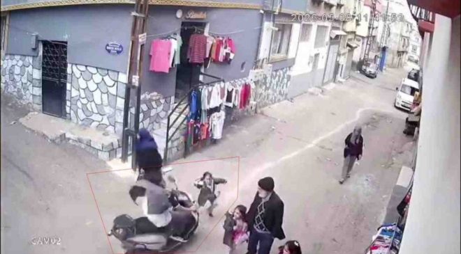 Gaziantep’te dehşete düşüren kaza: Motosiklet küçük kıza çarpıp kaçtı