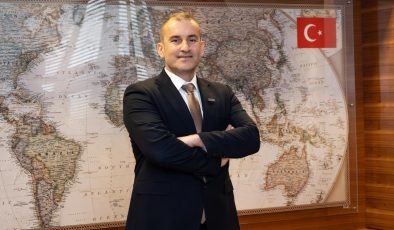 Güneydoğu Anadolu Kuru Meyve ve Mamulleri İhracatçıları Birliği Başkanı Murat Bakır, Kurban Bayramı dolayısıyla bir mesaj yayımladı.