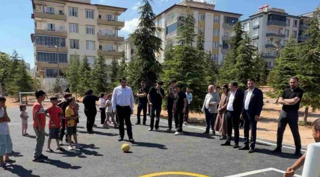 Şehitkamil’de atıl alan dev parka dönüştü