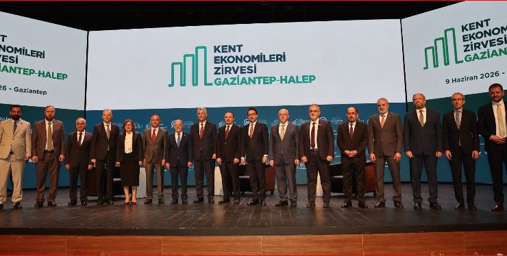 Türkiye-Suriye ilişkileri Gaziantep’te masaya yatırıldı