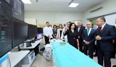GAÜN ÇOCUK HASTANESİ’NDE PEDİATRİK EPS ÜNİTESİ VALİ ÇEBER’İN KATILIMIYLA AÇILDI