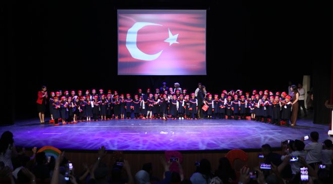 GAÜN KREŞ VE ANAOKULU’NDA MEZUNİYET COŞKUSU