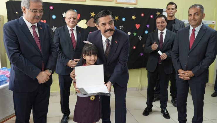 GAZİANTEP’TE KARNE GÜNÜ HEYECANI