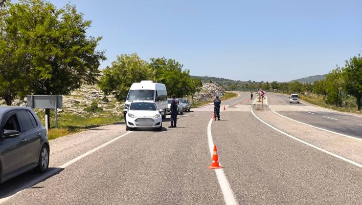 JANDARMADAN ŞOK YOL KONTROL UYGULAMASI