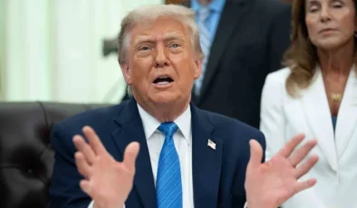 Trump’tan yeni tehdit: İran’ı bu gece çok sert vuracağız