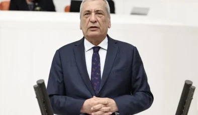 Öztürkmen isyan etti