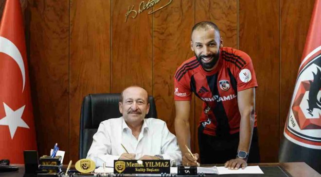 Nazım Sangare Gaziantep FK’da Devam