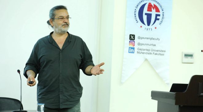 GAÜN’DE ”KÜÇÜĞÜ ARAMAK, EVRENİ KAVRAMAK” SEMİNERİ DÜZENLENDİ