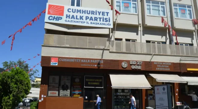 CHP Gaziantep’te görevden almalar sürüyor